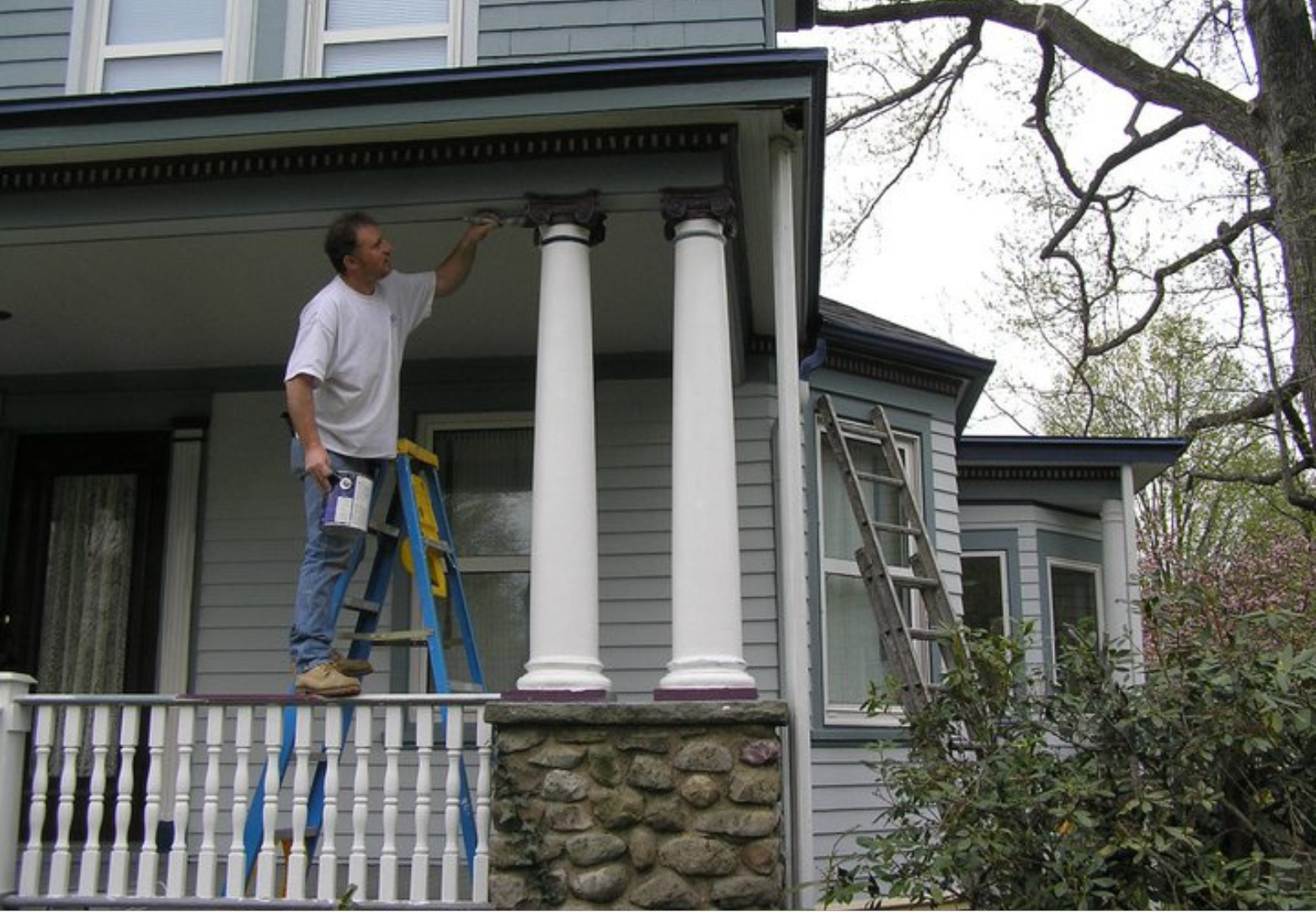 George Mihalis restoring Victorian home