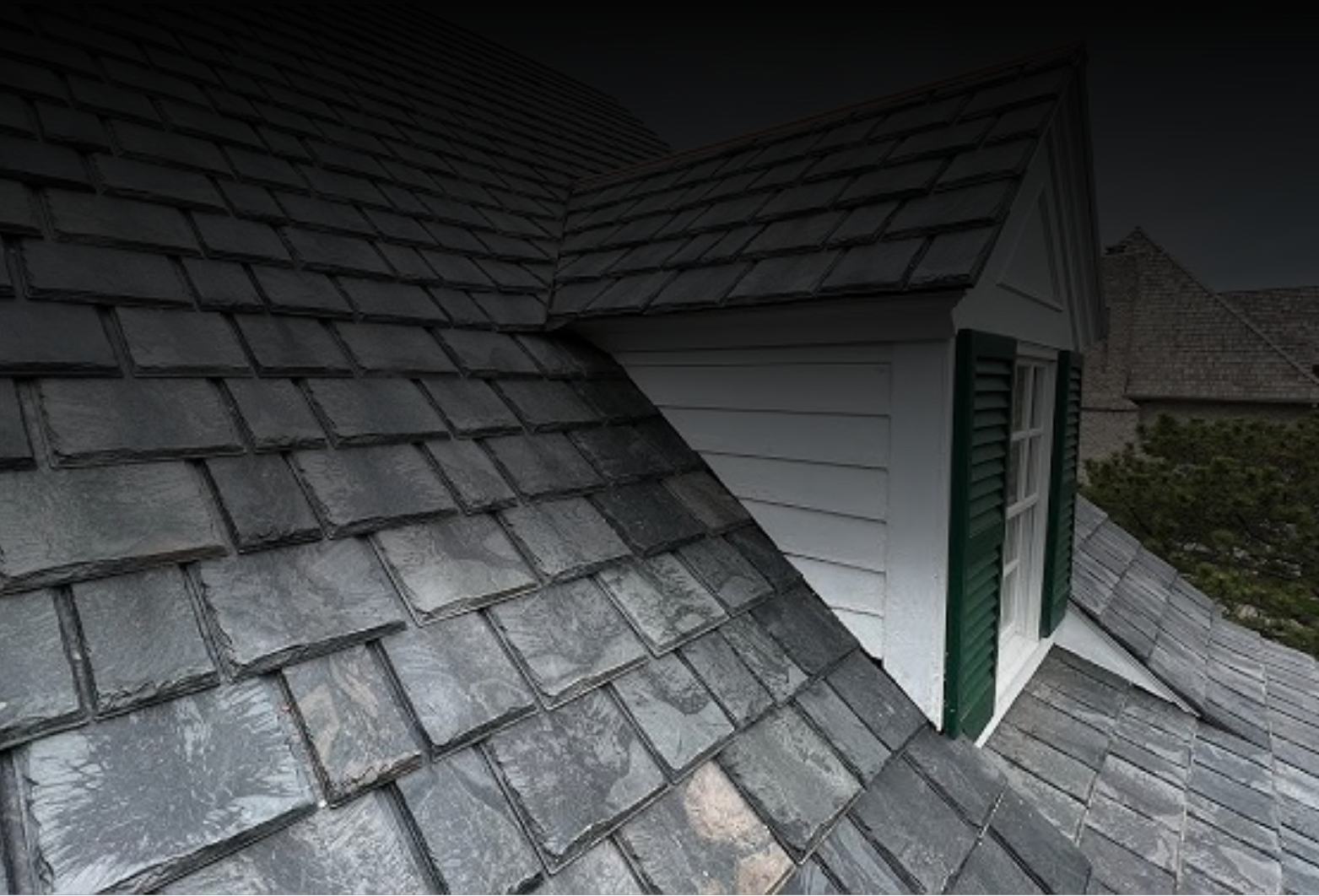 Shingle Roofer in Mohegan Lake, NY.